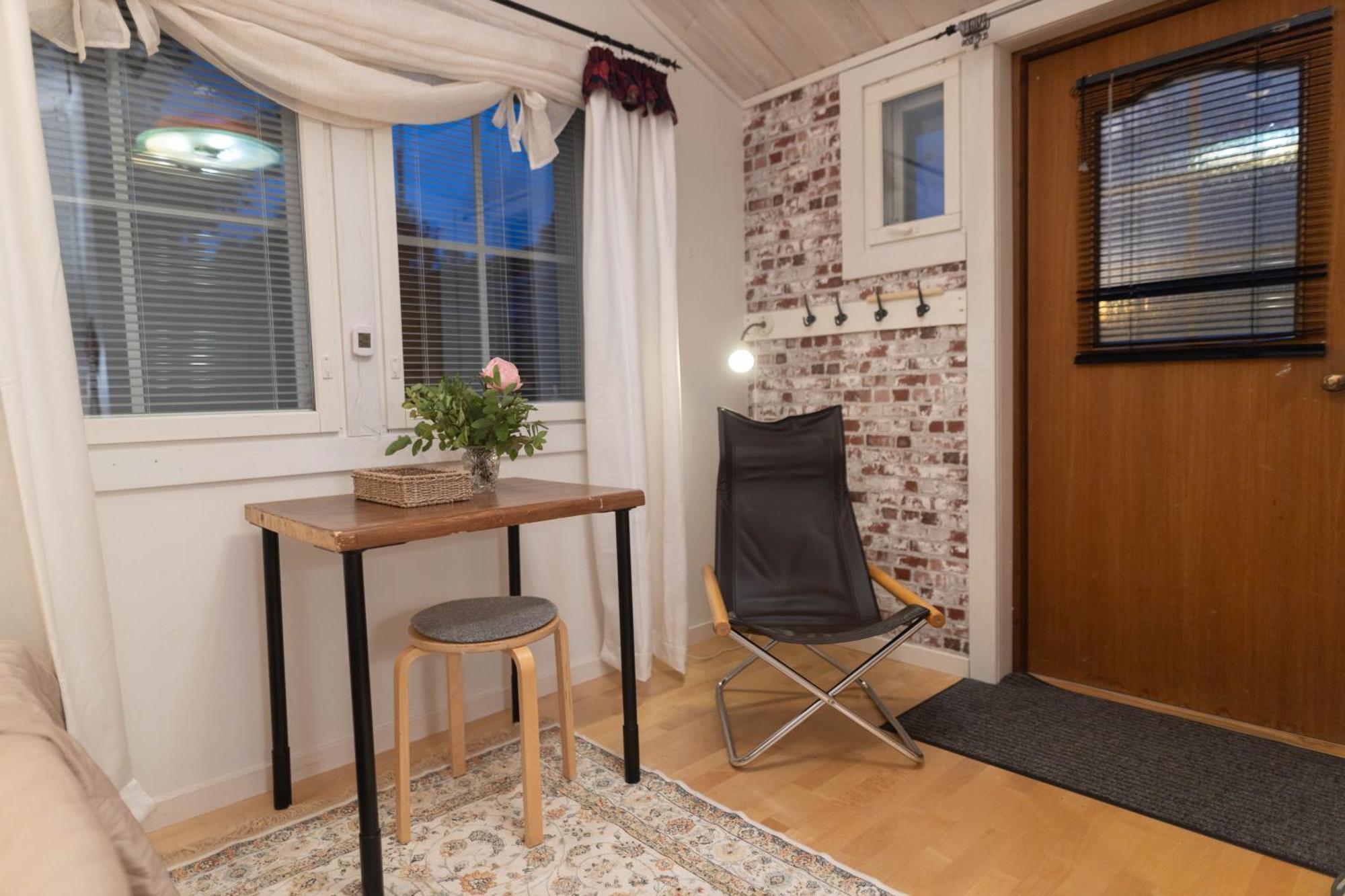 Aaria Bed And Breakfast Рованиеми Екстериор снимка