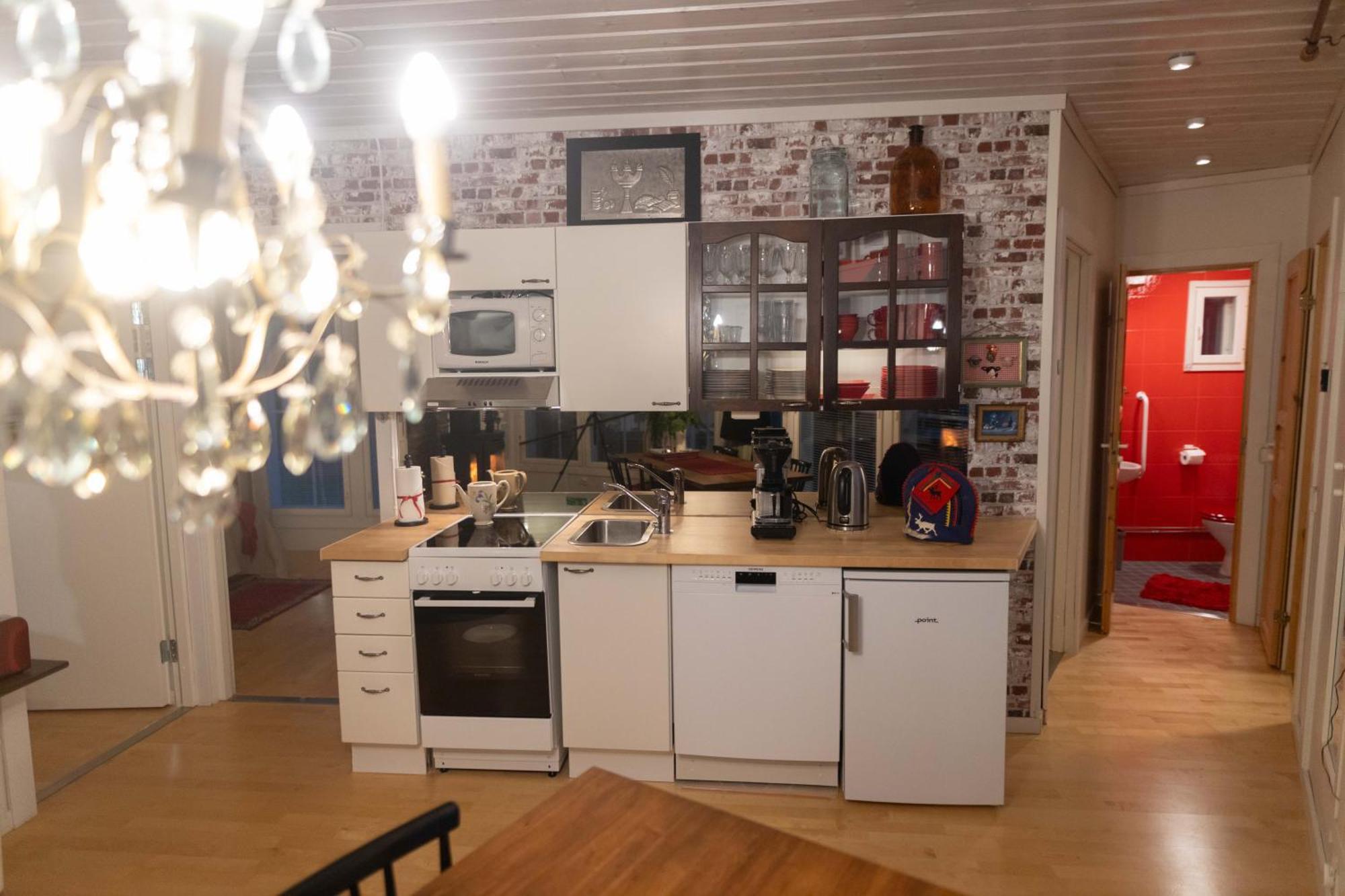Aaria Bed And Breakfast Рованиеми Екстериор снимка